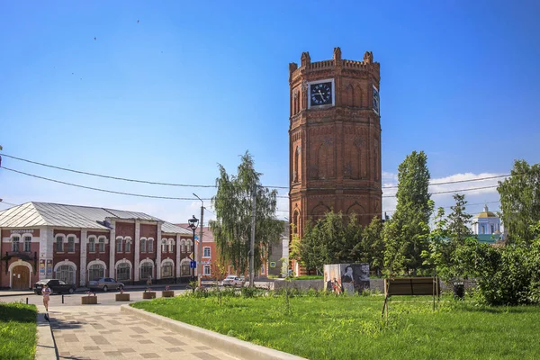Yelets Région Lipetsk Russie Juin 2021 Les Carillons Jaunes Sont — Photo