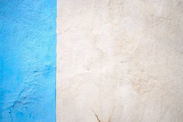 Structure Abandoned White Blue Plastered Wall — Stock Photo, Image