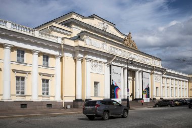 Saint Petersburg, Rusya - 10 Ağustos 2021: Rus Etnografi Müzesi binası. Eski Rus İmparatorluğu ve Sovyetler Birliği 'nden koleksiyon.