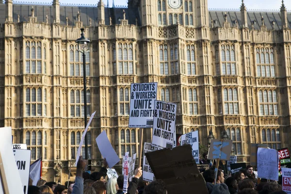 Londra'daki Öğrenci protesto — Stok fotoğraf