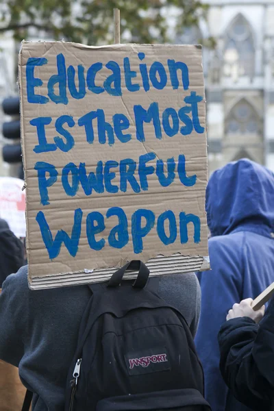 Protesta estudiantil en Londres — Foto de Stock