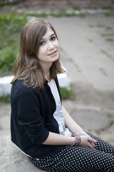 Portret van tiener meisje — Stockfoto