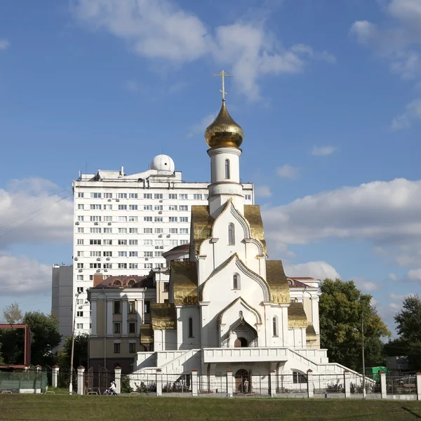 Igreja de São Alexandre Nevsky em Kozhukhovo em Moscou — Fotografia de Stock