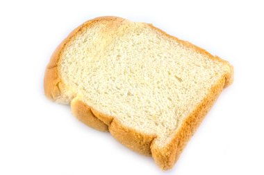 Beyaz arkaplanda izole edilmiş beyaz ekmek dilimi