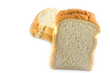 Beyaz arkaplanda izole edilmiş beyaz ekmek dilimi
