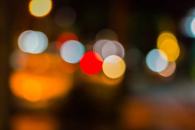 Şehir ışıkları odağı dışında arkaplan