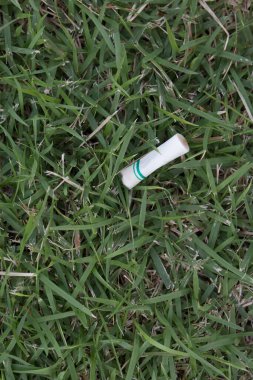 ot arka planında sigara