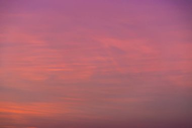 Gökyüzü düşüyor Güneş arkaplanı