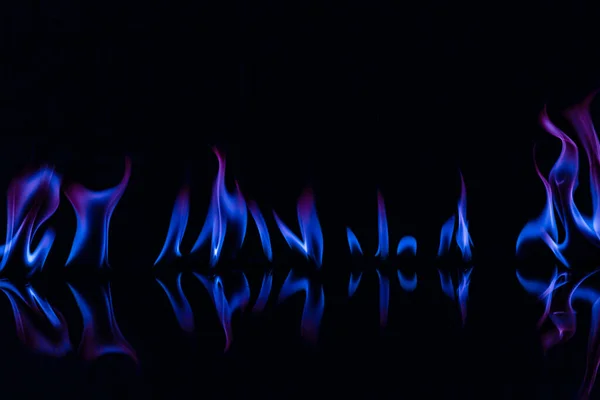 Llamas Fuego Color Azul Sobre Fondo Negro —  Fotos de Stock