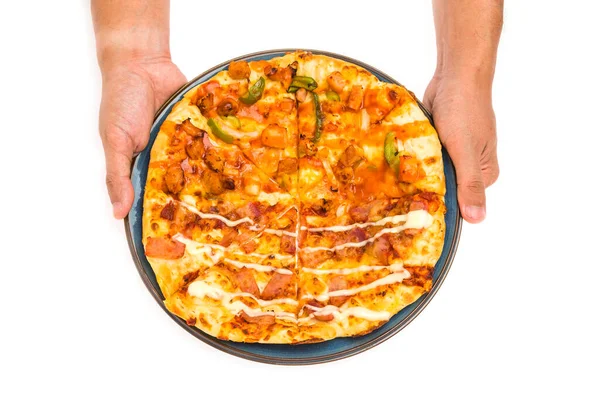 Deux Mains Vous Envoient Délicieuse Pizza Italienne Sur Fond Blanc — Photo