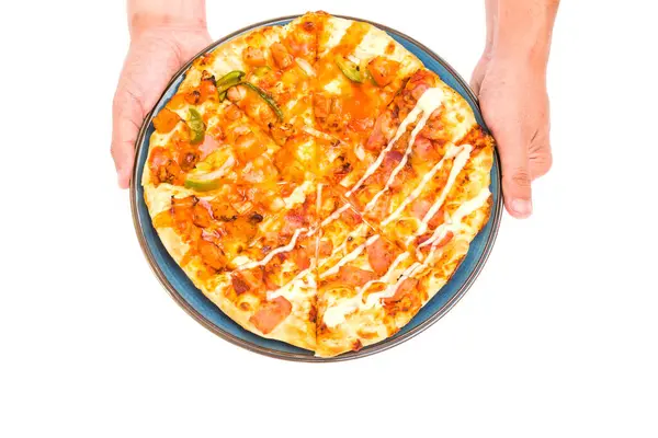Zwei Hände Schicken Ihnen Die Italienische Pizza Delicious Über Weiß — Stockfoto