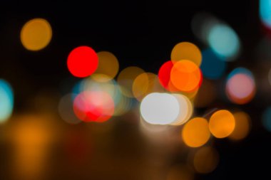 Odaklanmamış bokeh ışıkları arkaplanının rengi