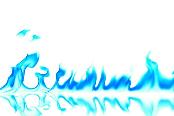 Голубой Огонь Пламя Изолированы Белом Фоне — стоковое фото