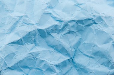 Arkaplan için mavi buruşuk kağıt kullanımı