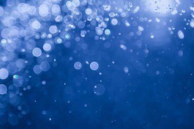 açık arkaplanlı mavi bokeh suyu