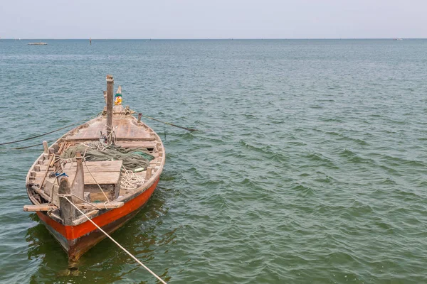 Rybářská Loď Oranžového Dřeva Thajsku — Stock fotografie