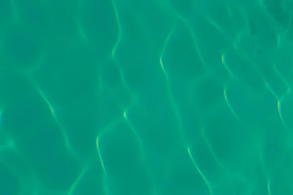 Světle Zelená Voda Vlnění Pozadí Bazénu — Stock fotografie