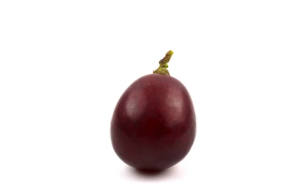 Satu Berry Anggur Merah Diisolasi Pada Latar Belakang Putih — Stok Foto