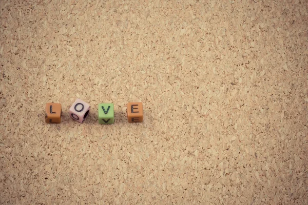 Mantar Pano Arka Planında Aşk Mektupları — Stok fotoğraf