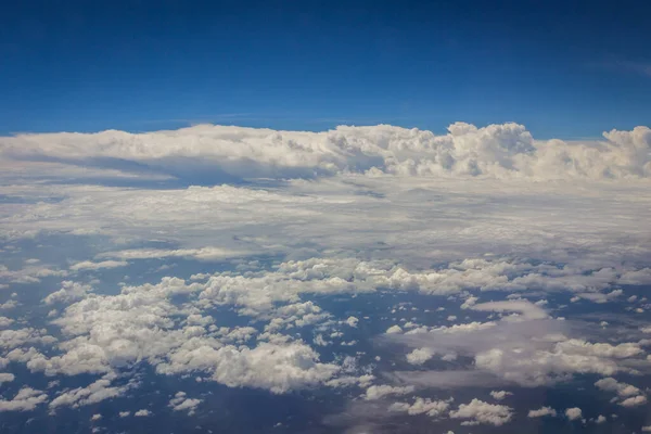 Céu Azul Com Nuvens Fundo Avião Hora Manhã — Fotografia de Stock