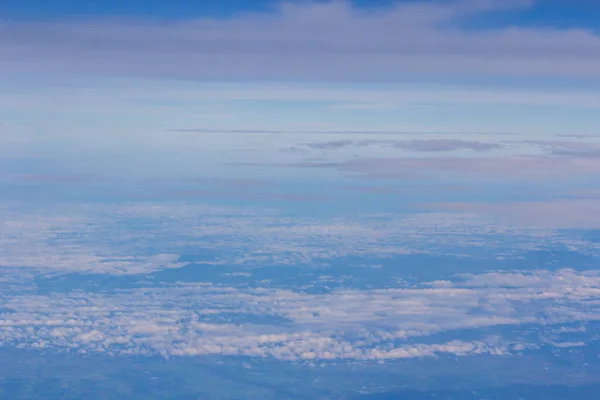Nuvens Céu Azul Disparam Avião — Fotografia de Stock