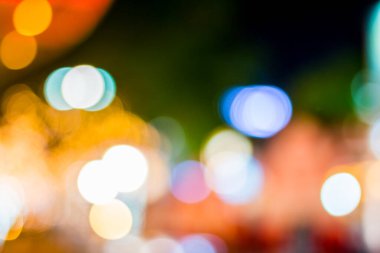 Işık bokeh arkaplanının odak noktasını kaldır