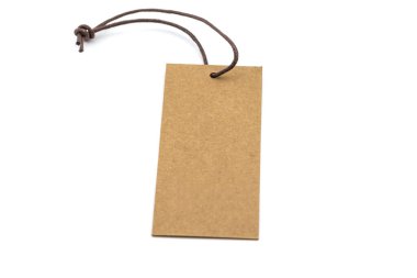 Beyaz arkaplanda boş fiyat etiketi izole edildi