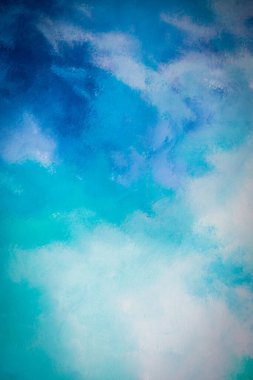 Beton duvar arka planında soyut mavi boya rengi