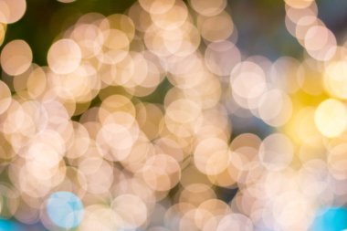 Işık bokeh arkaplanının odak noktasını kaldır