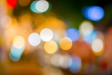 Işık bokeh arkaplanının odak noktasını kaldır