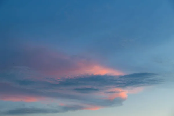 Himmel Und Wolken Vor Sonnenuntergang — Stockfoto