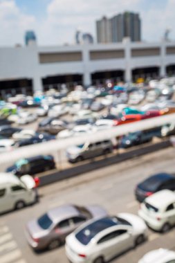 Kamuya açık otoparkta araç bulanıklığı