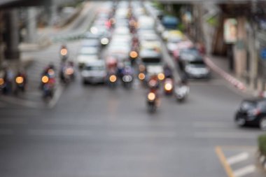 Şehirde trafik sıkışıklığı bulanıklığı