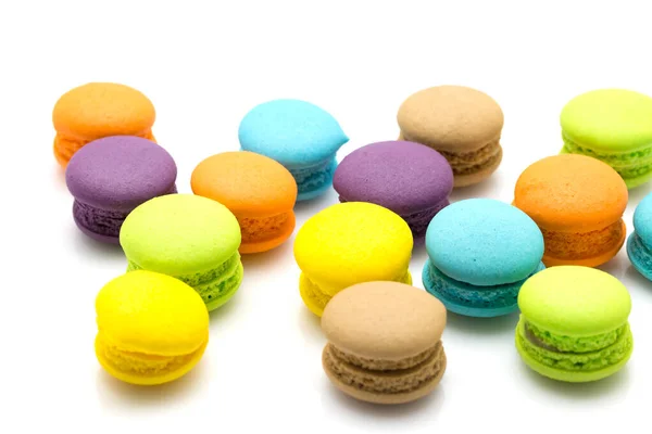 Macaroons Coloridos Doces Isolados Fundo Branco — Fotografia de Stock