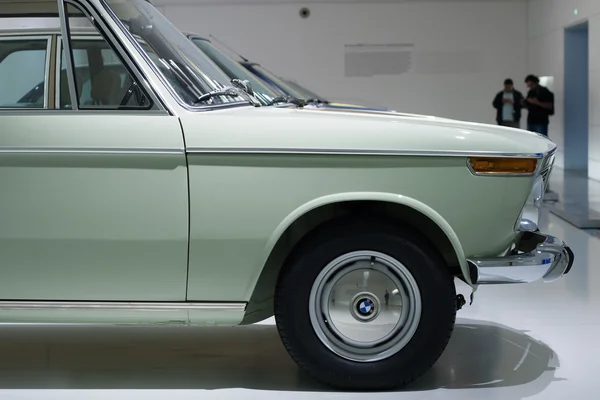 BMW 3-series Automóveis em stand no Museu Bmw — Fotografia de Stock