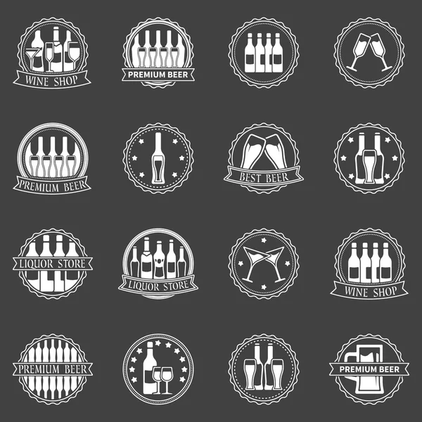 Set vectorial de etiquetas de cerveza y vino — Archivo Imágenes Vectoriales