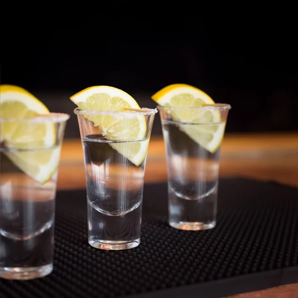 Tre shot di tequila al limone — Foto Stock