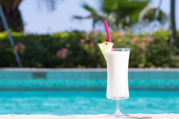 Glas Pina Colada — Stockfoto