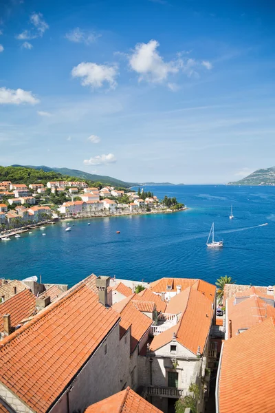 Vista dal campanile della cattedrale di Sveti Marko, centro storico di Korcula , — Foto Stock