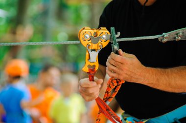 Ders Kementleme, ekipman