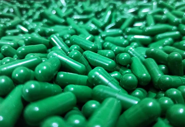 Pastillas Médicas Verdes Granel Imagen Una Gran Cantidad Cápsula Verde —  Fotos de Stock