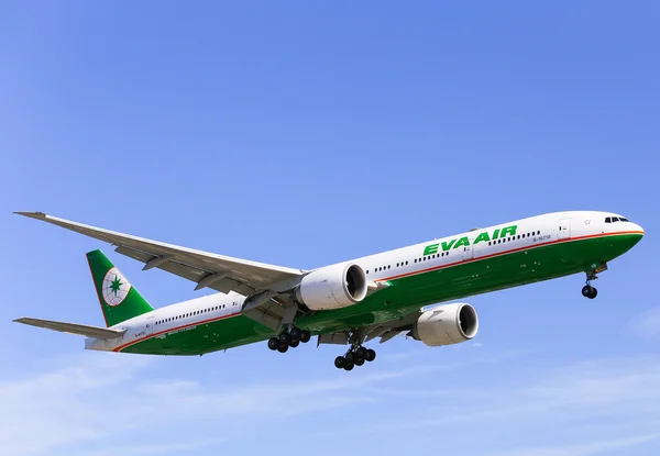 Eva Air — Photo