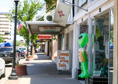 Main street Roswell'de