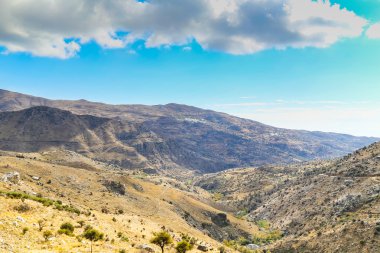 Girit'te Kedros dağlar