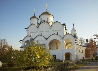 Suzdal 'daki Kutsal Bakire Meryem Katedrali (Pokrovsky) manastırında. Rusya