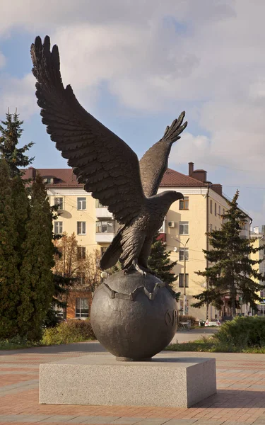 Monumento Aniversario Del Águila Plaza Estación Tren Oryol Orel Rusia — Foto de Stock