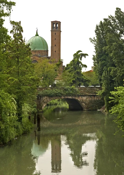Базилика Дель Кармине Падуе Италия — стоковое фото