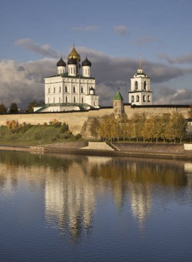 Pskov 'da Krom (Kremlin). Rusya