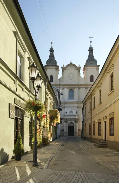 Église Catholique Des Jésuites Piotrkow Trybunalski Pologne — Photo