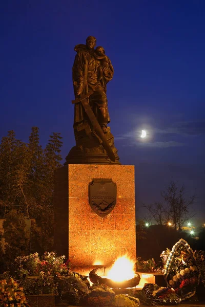 兵士解放軍セルプホフの記念碑 モスクワ大爆発 ロシア — ストック写真